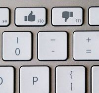 Los fabricantes de teclados de ordenador deberían plantearse seriamente estos nuevos botones. ;-) #megusta